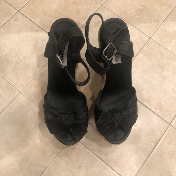 Steve Madden Bow wedge - Picture 4 of 7